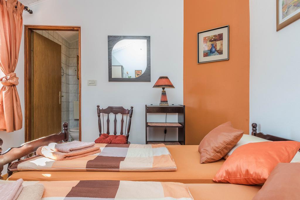 Apartments Eva Sukosan Ngoại thất bức ảnh